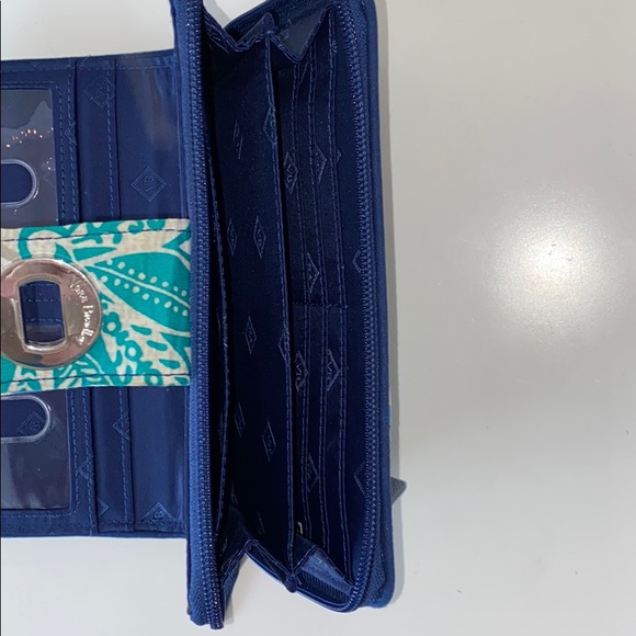 Vera Bradley Turnlock Wallet - Picture 4 of 5